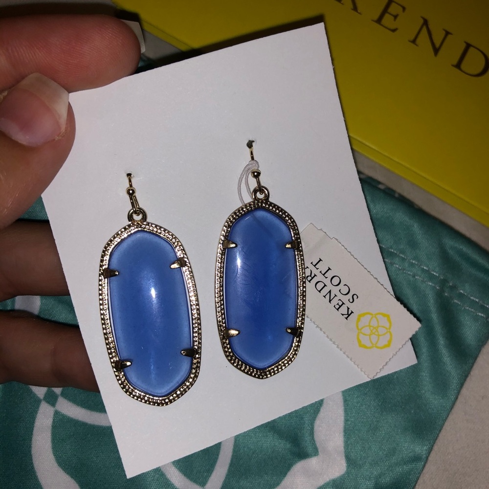 Kendra Scott Elle Earrings in Gold & Periwinkle